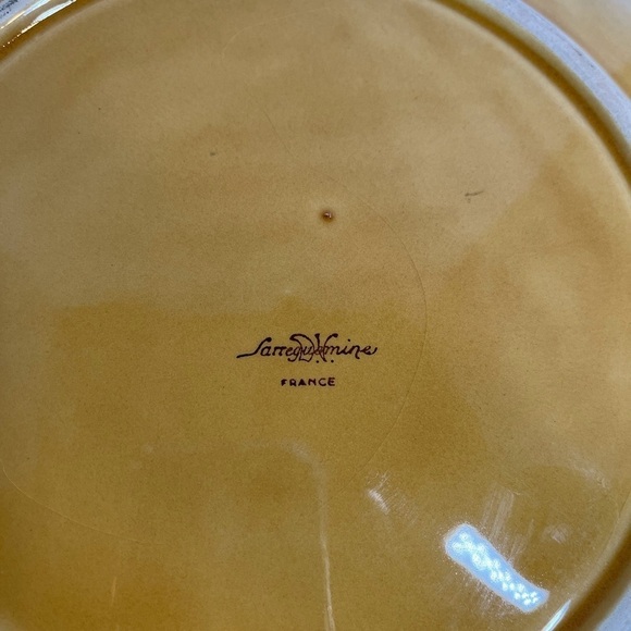 Vintage Sarreguemine French Majollica Platter with Fruits and Leaves Design - Picture 9 of 11